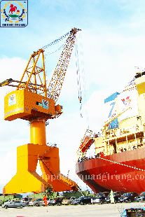 CẨU CHÂN ĐẾ 80 TẤN